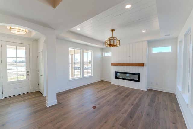 2628 W Shearwater, Wichita, KS 67204