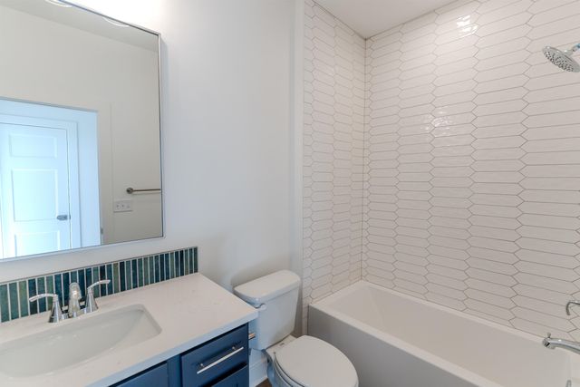 2628 W Shearwater, Wichita, KS 67204