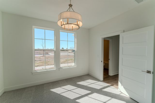 2628 W Shearwater, Wichita, KS 67204