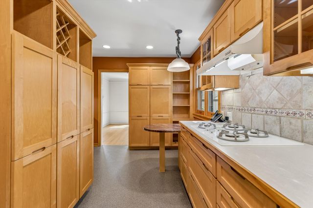 1948 Drew Avenue S, Minneapolis, MN 55416