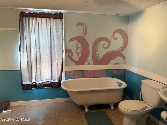70 1st Avenue, Hadley, NY 12835