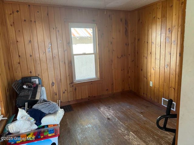 70 1st Avenue, Hadley, NY 12835