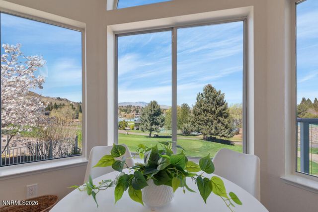 6128 Carriage House Way, Reno, NV 89519