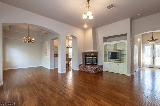 2215 Scarlet Rose Drive, Las Vegas, NV 89134