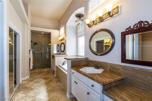 2215 Scarlet Rose Drive, Las Vegas, NV 89134