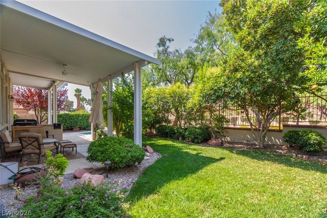 2215 Scarlet Rose Drive, Las Vegas, NV 89134