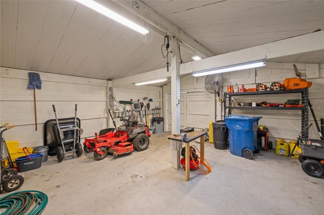 2900 BETTY DRIVE, Deland, FL 32720