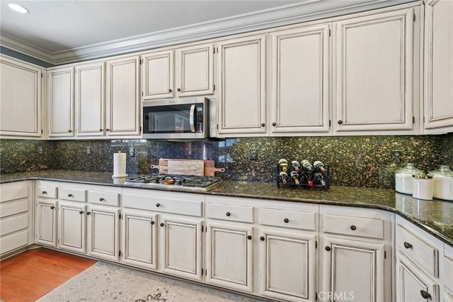 36195 Darcy Place, Murrieta, CA 92562