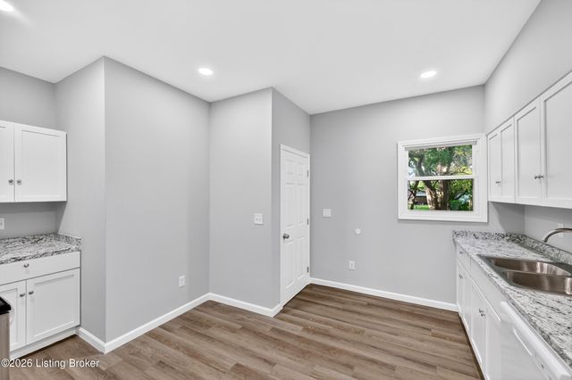 3527 W Muhammad Ali Blvd, Louisville, KY 40212