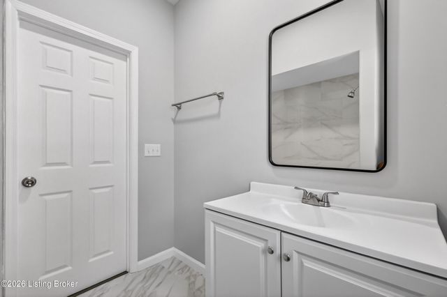 3527 W Muhammad Ali Blvd, Louisville, KY 40212