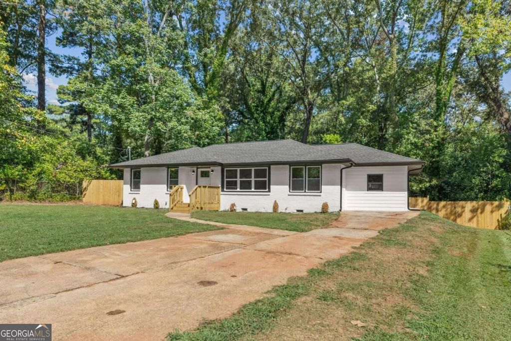 2780 Long Way, Decatur, GA 30032 — exterior