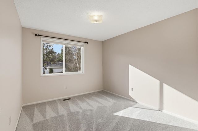 6123 S Napa St, Spokane, WA 99223