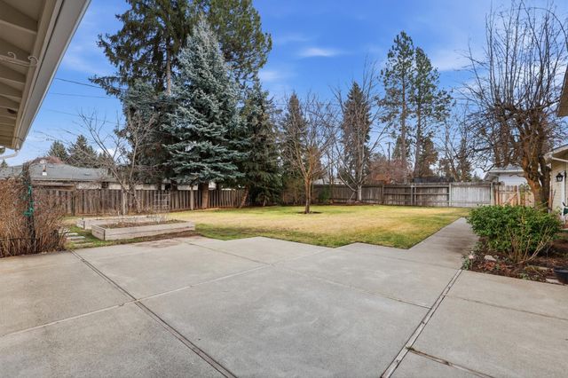 6123 S Napa St, Spokane, WA 99223