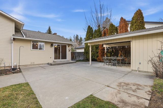 6123 S Napa St, Spokane, WA 99223