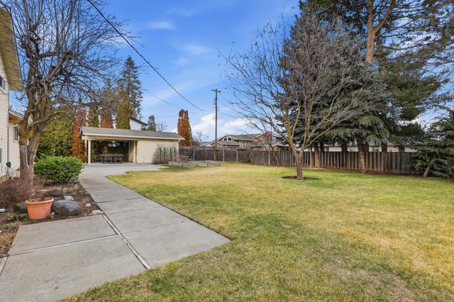 6123 S Napa St, Spokane, WA 99223