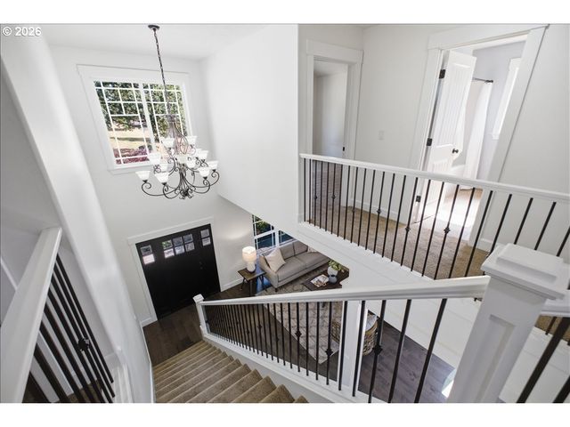 3706 ILLAHE HILL Rd, Salem, OR 97302