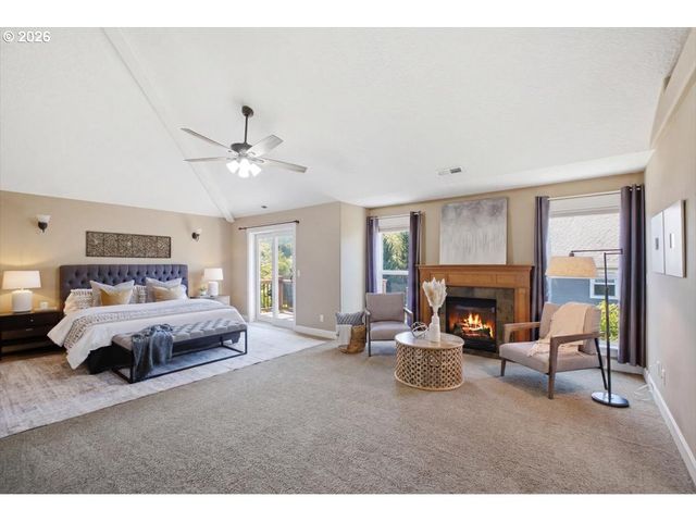3706 ILLAHE HILL Rd, Salem, OR 97302