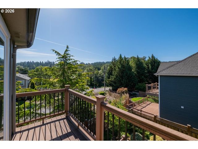 3706 ILLAHE HILL Rd, Salem, OR 97302