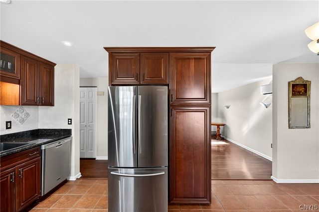 8237 Mantova Drive, Clay, NY 13041