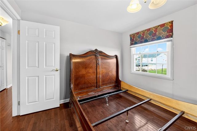 8237 Mantova Drive, Clay, NY 13041