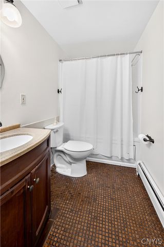 8237 Mantova Drive, Clay, NY 13041