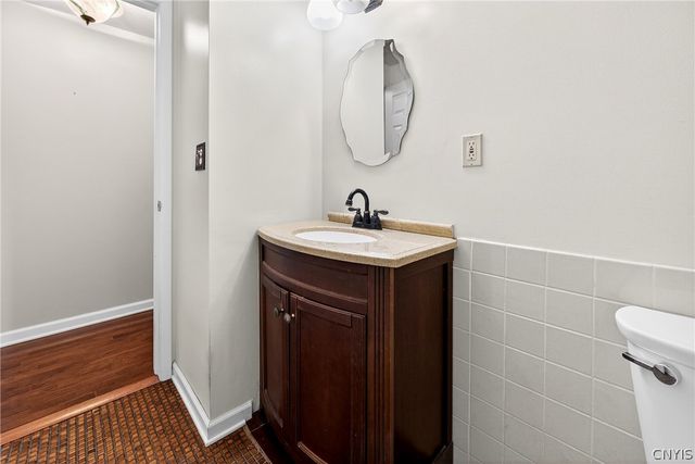 8237 Mantova Drive, Clay, NY 13041