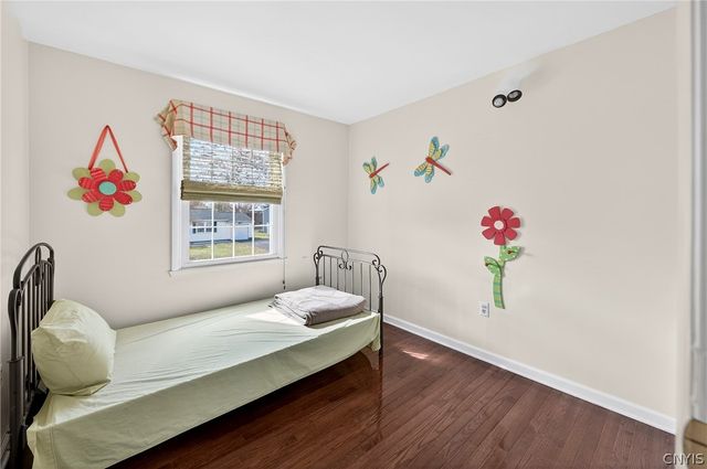 8237 Mantova Drive, Clay, NY 13041