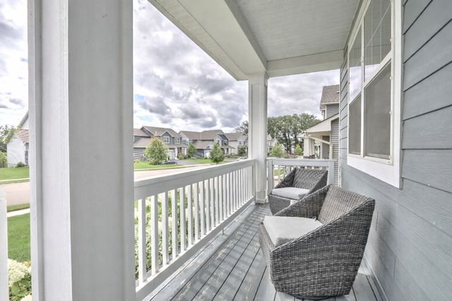 1466 Clover Preserve Lane, Chaska, MN 55318