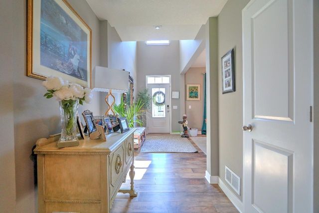 1466 Clover Preserve Lane, Chaska, MN 55318