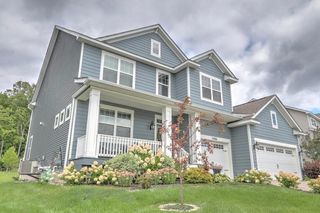 1466 Clover Preserve Lane, Chaska, MN 55318