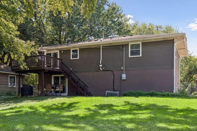 3230 Brunswick Avenue N, Crystal, MN 55422