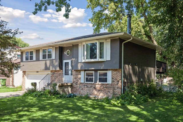 3230 Brunswick Avenue N, Crystal, MN 55422