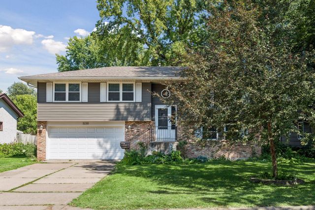 3230 Brunswick Avenue N, Crystal, MN 55422