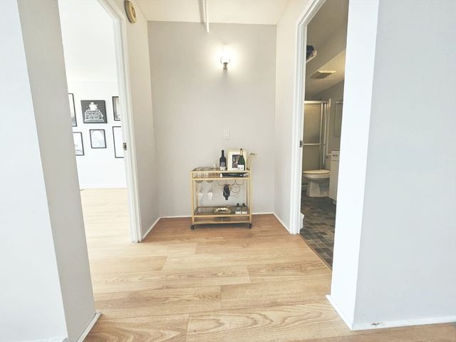 1731 Beacon 521, Brookline, MA 02445