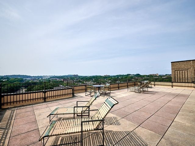 1731 Beacon 521, Brookline, MA 02445