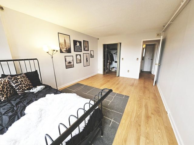 1731 Beacon 521, Brookline, MA 02445