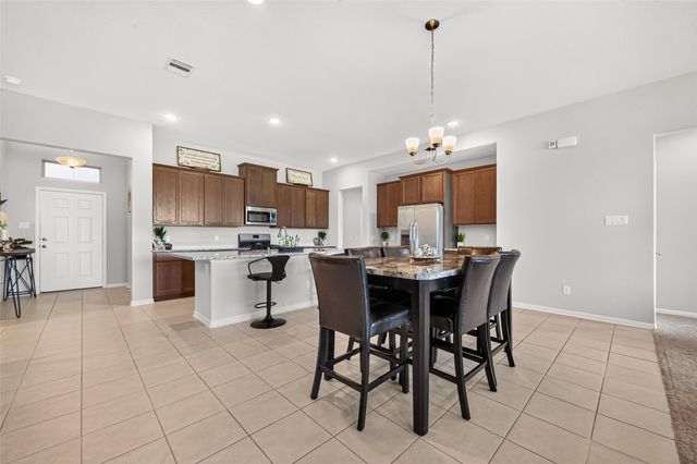 10707 Amador Peak Drive, Rosharon, TX 77583