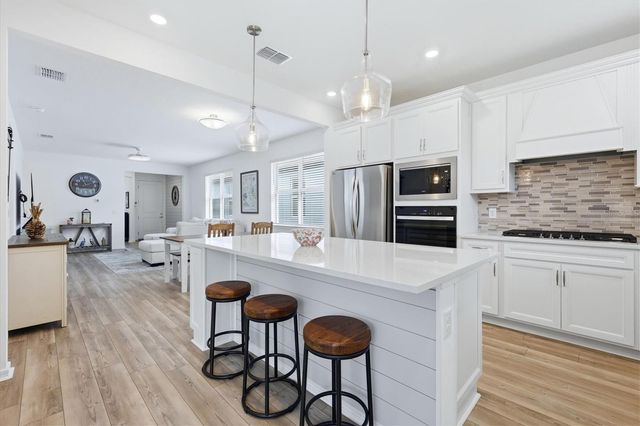 9289 BALLASTER POINTE LOOP, Parrish, FL 34219
