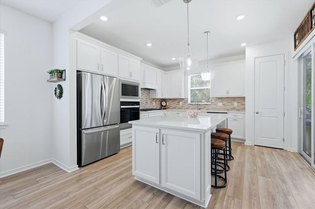 9289 BALLASTER POINTE LOOP, Parrish, FL 34219