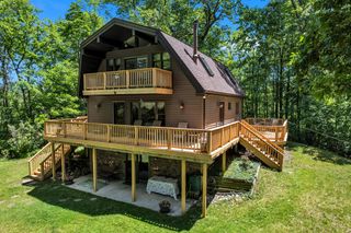 17777 Cavanaugh Lake Road, Sylvan Twp, MI 48118