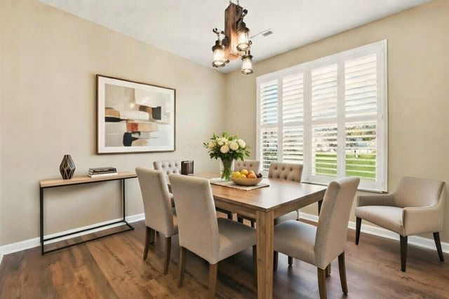 413 Halton Drive, Pataskala, OH 43062