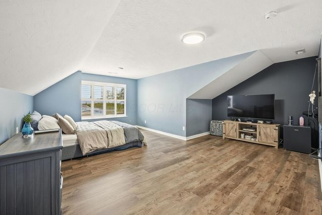 413 Halton Drive, Pataskala, OH 43062