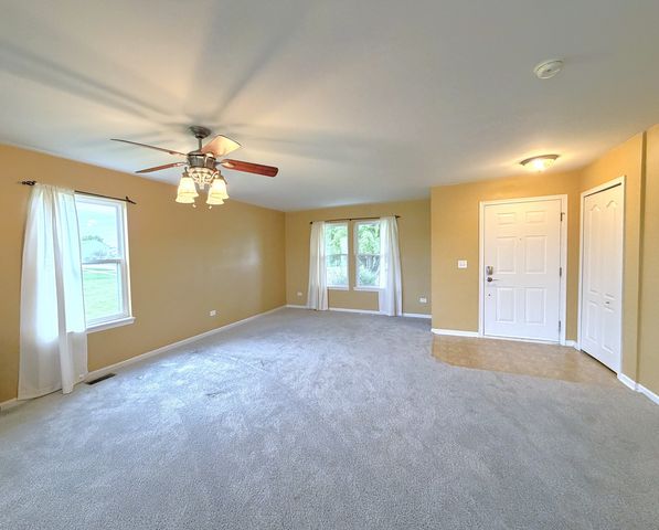 1515 Eagle Bluff Drive, Bourbonnais, IL 60914