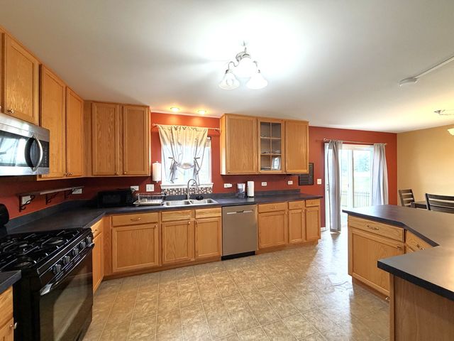 1515 Eagle Bluff Drive, Bourbonnais, IL 60914