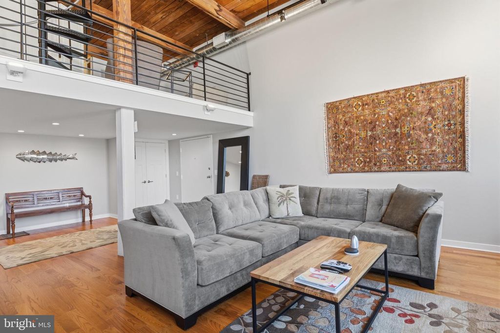 700 S 10TH ST #3F, PHILADELPHIA, PA 19147 — photo 2