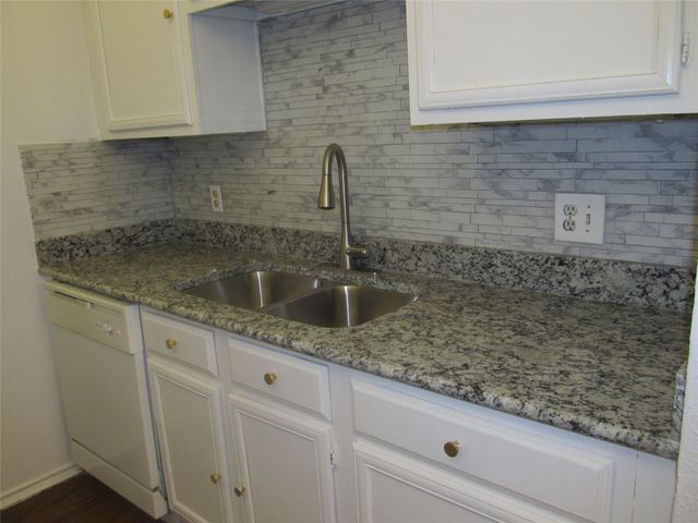 9600 Royal Lane 506, Dallas, TX 75243