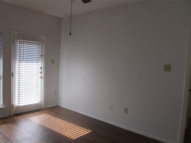 9600 Royal Lane 506, Dallas, TX 75243