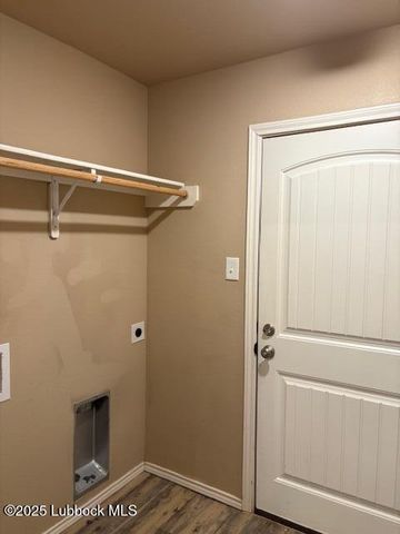 1013 Preston Trail, Wolfforth, TX 79382