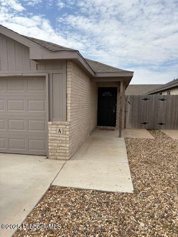 1013 Preston Trail, Wolfforth, TX 79382