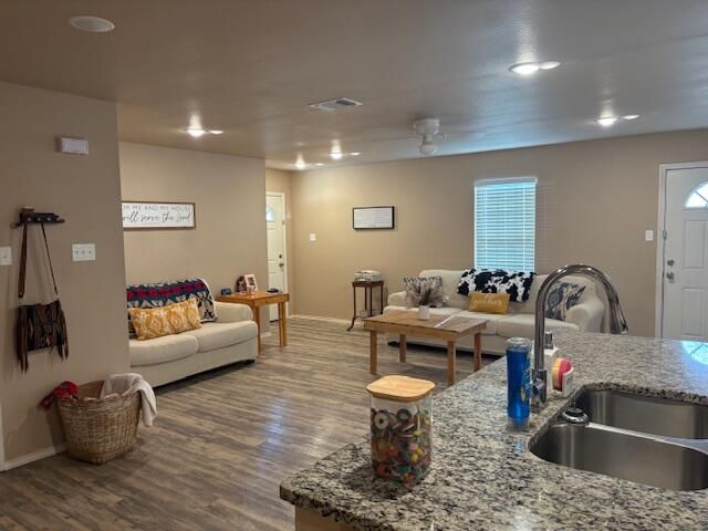 1013 Preston Trail, Wolfforth, TX 79382